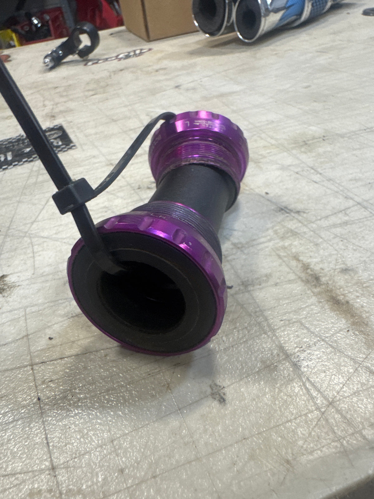 Crupi rhythm 24mm outboard bottom bracket purple