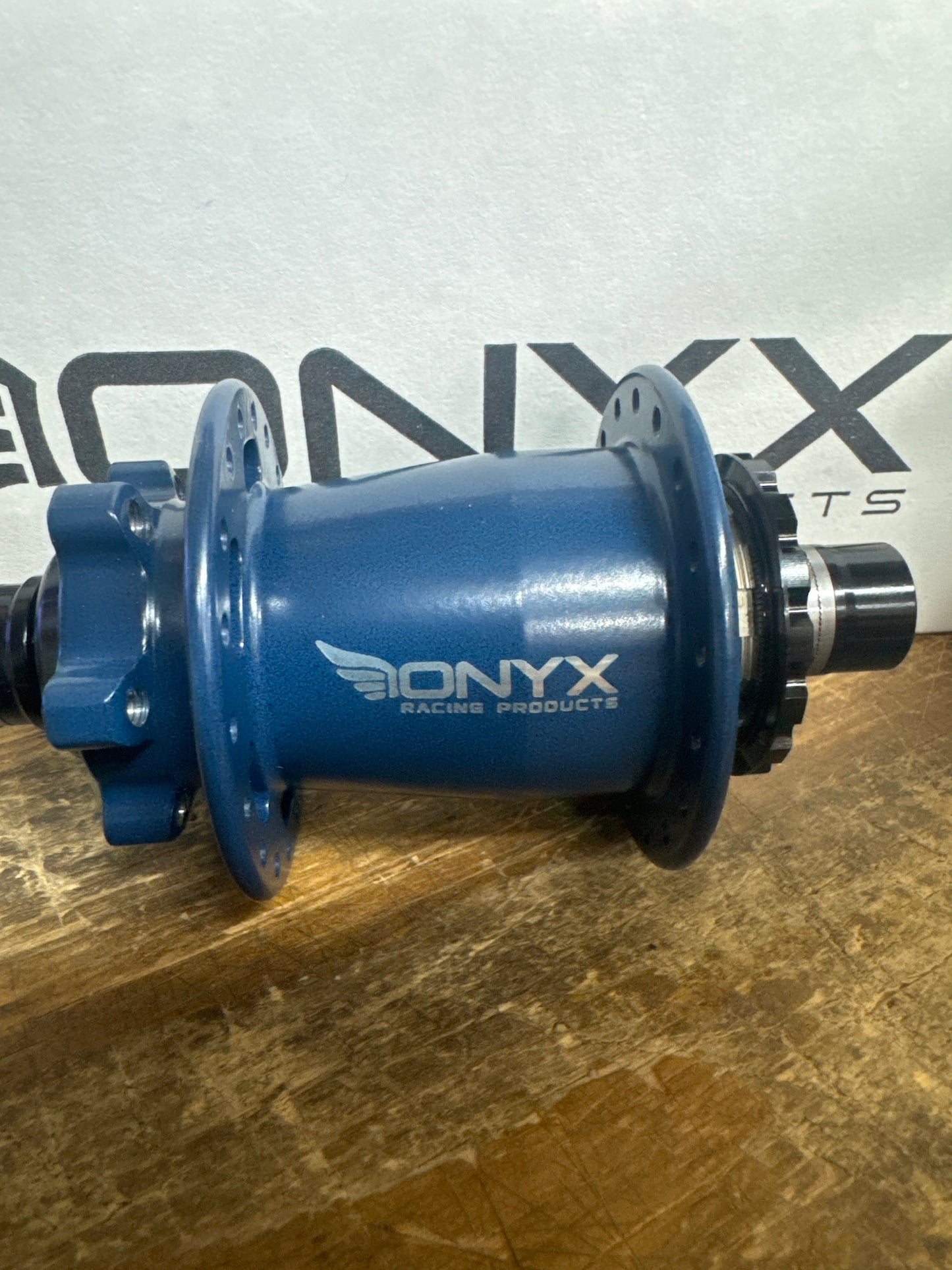 Onyx Hubs Cotm Matte Blue