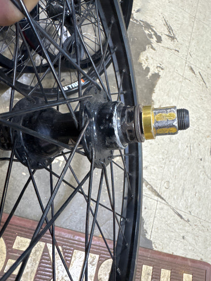 United Oem rear wheel rhd