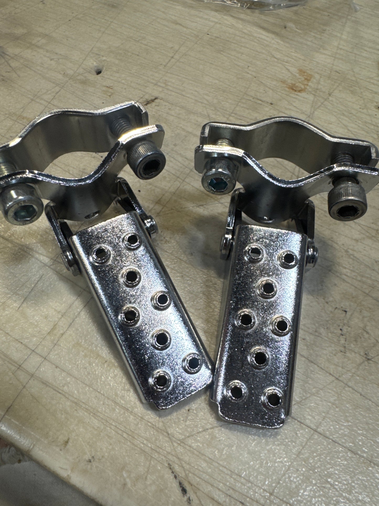 Gt style fork standers flip down peg