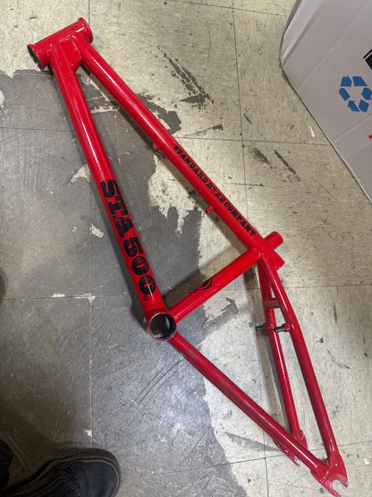 Standard byke sta500 21”tt red