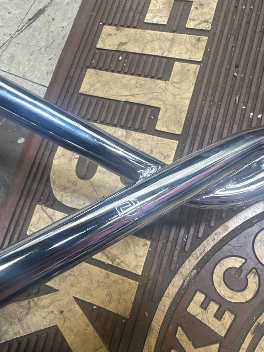 gt dyno pretzel cruiser bars