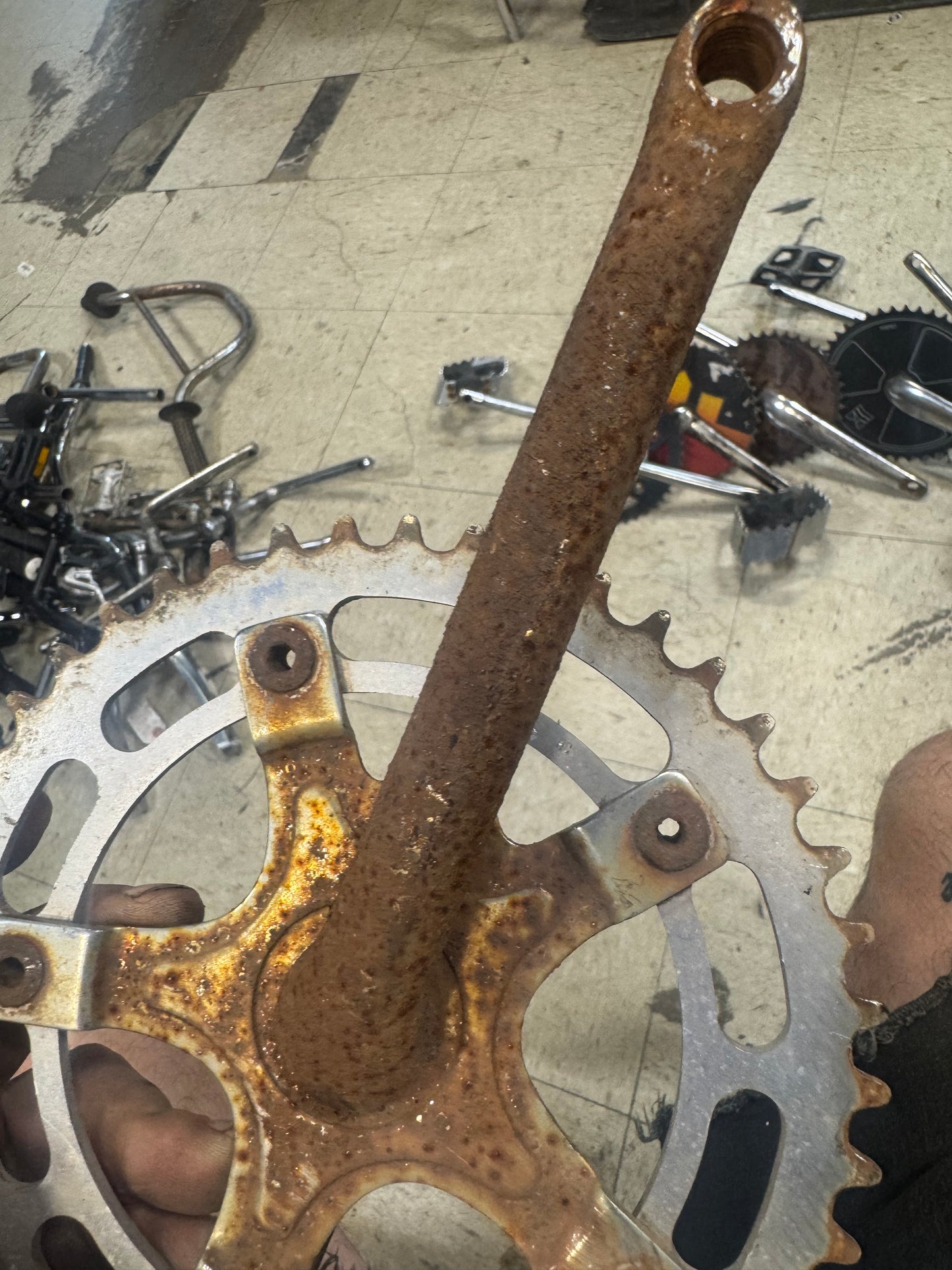 Mongoose 1pc cranks rusty
