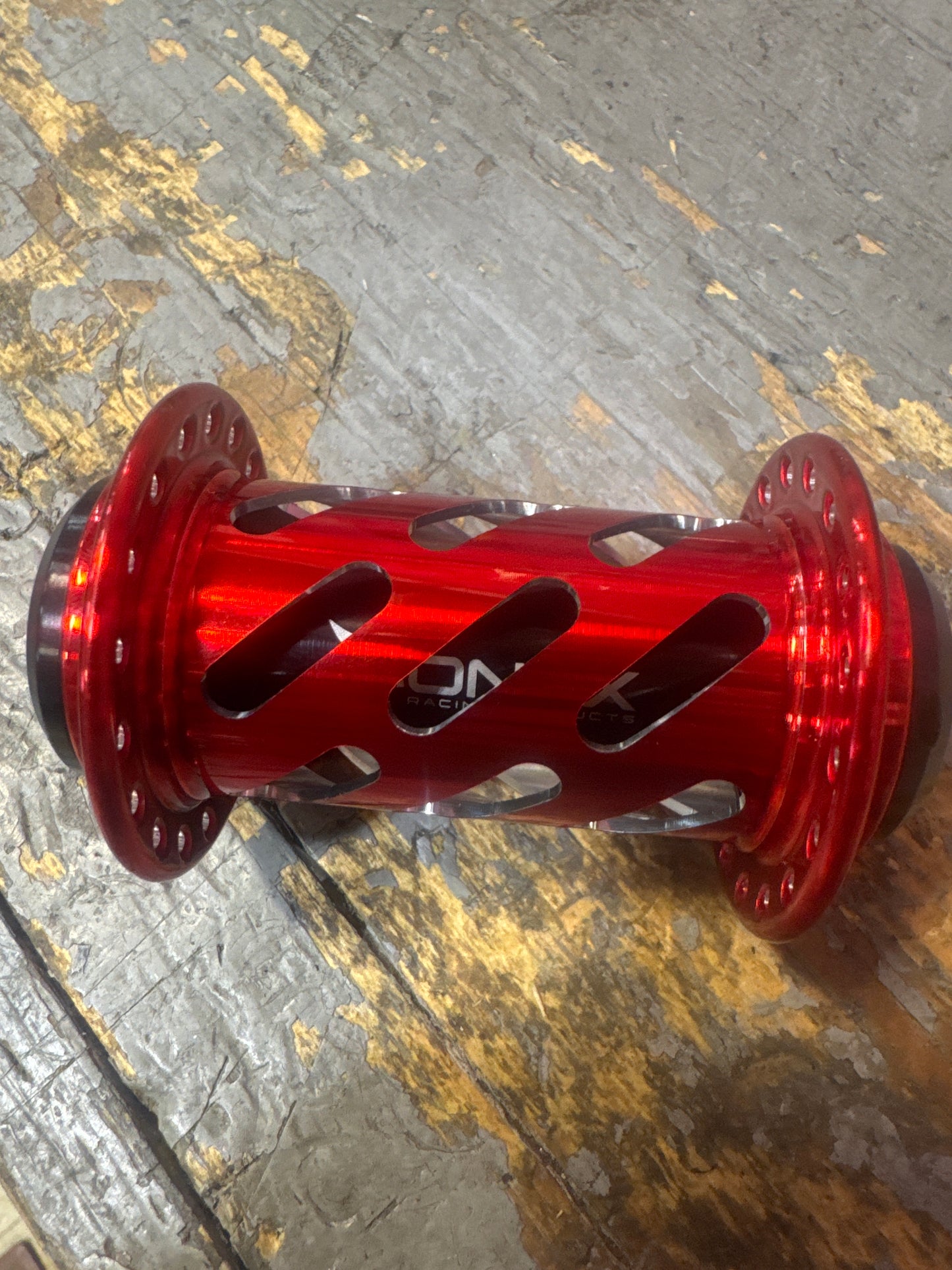 Onyx Hubs Gloss Candy red