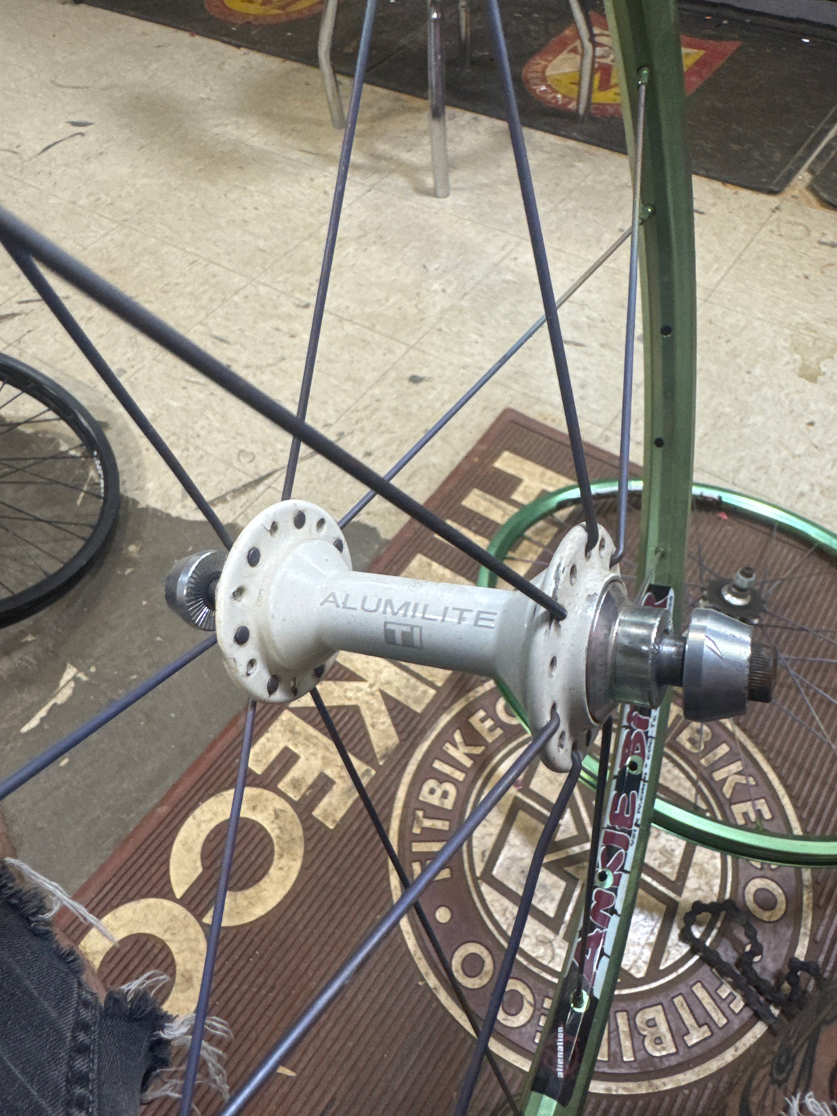 Answer alumilite x anklebiter 20x11/8 wheelset