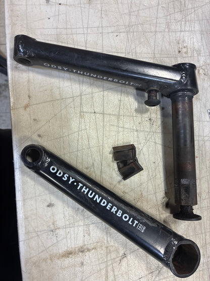 odyssey thunderbolt cranks 165m rhd