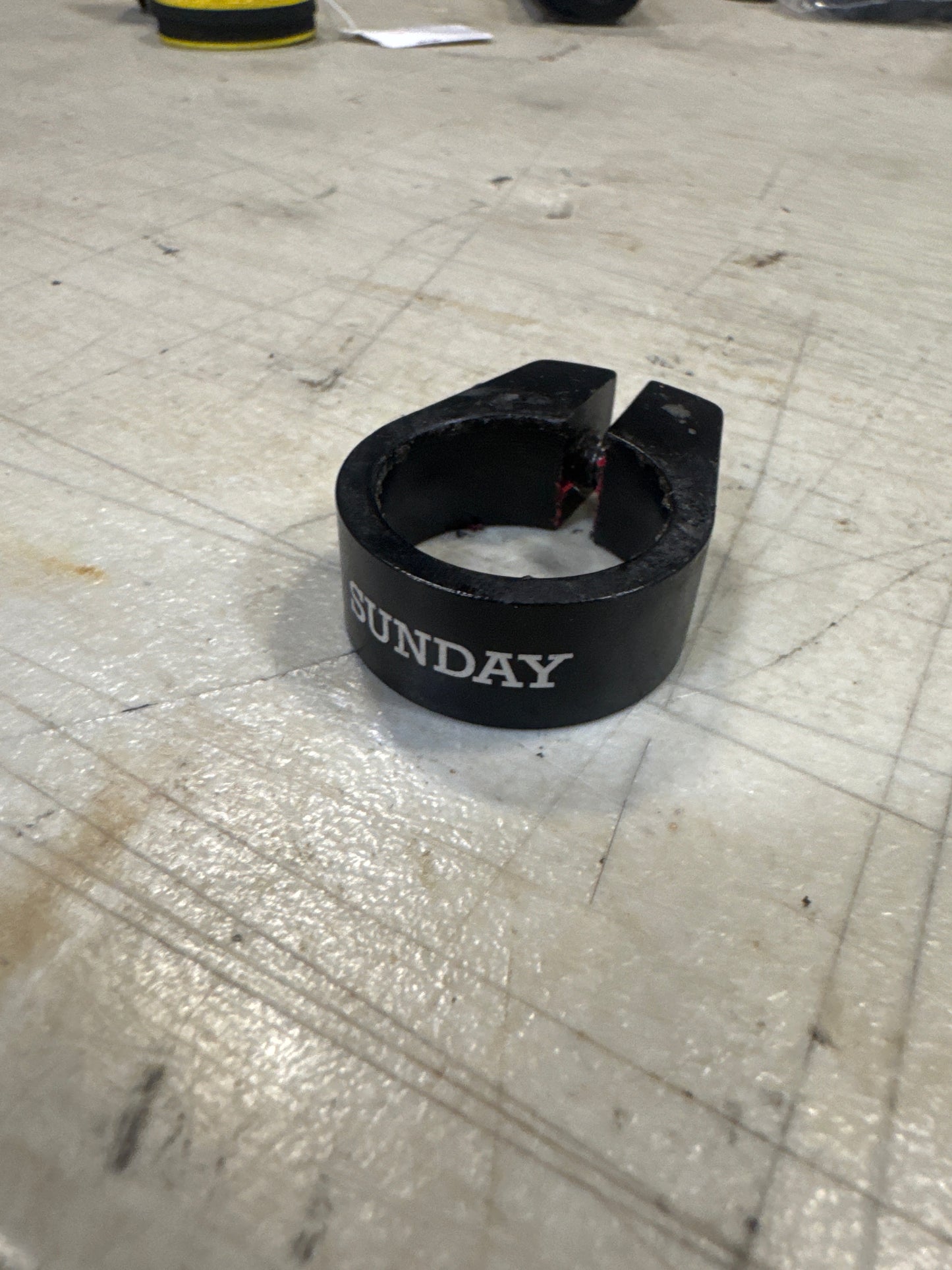 Sunday seat post clamp