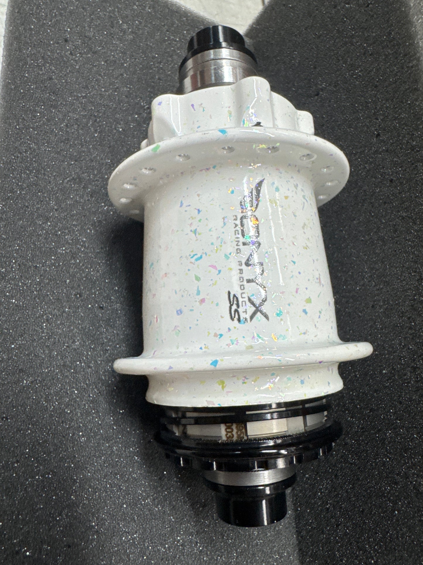 Onyx Hubs Cotm Birthday Cake