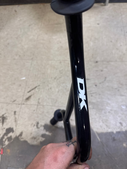 Dk Oem 6.5 expert bar w/ grips new