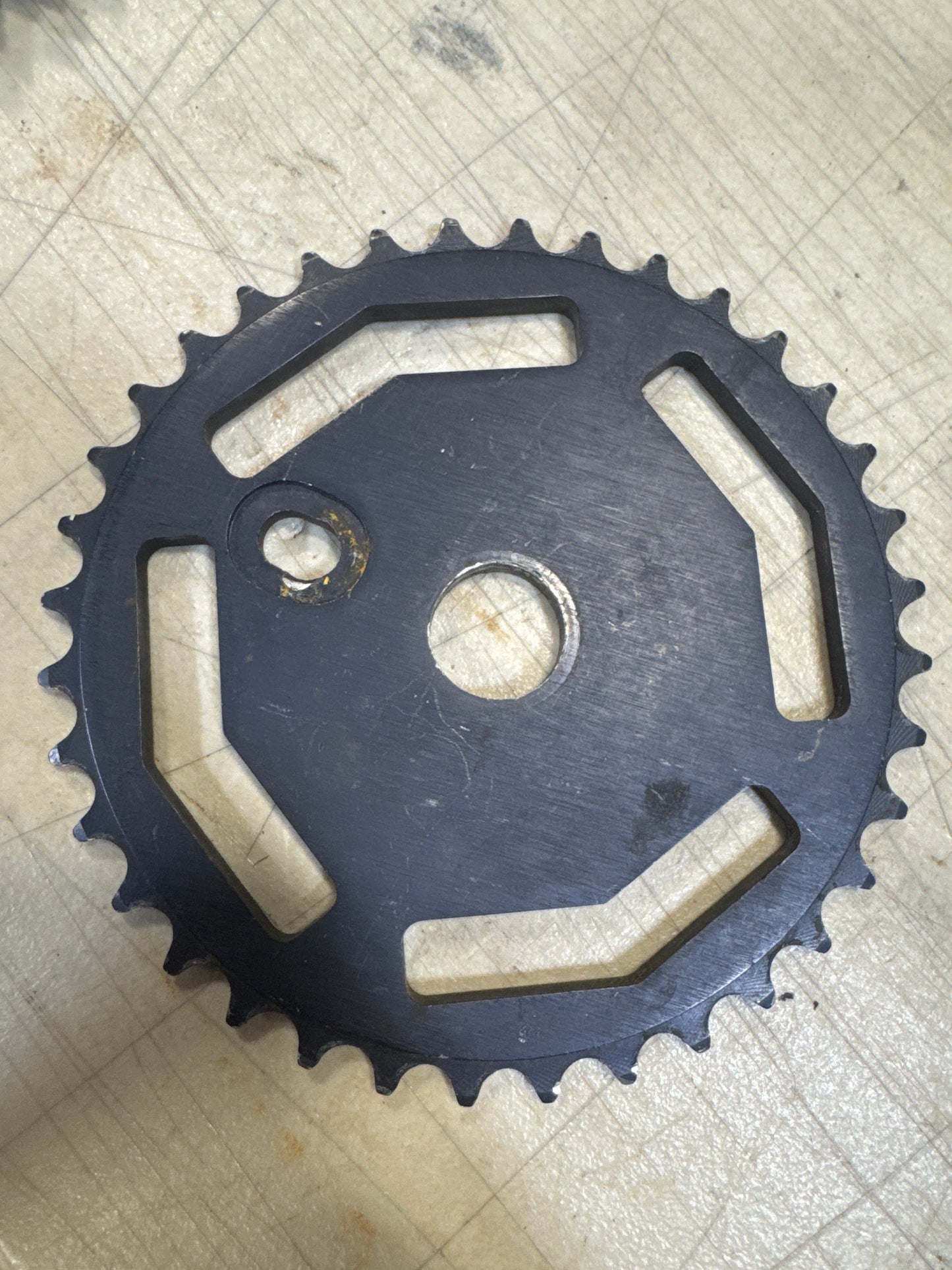 Mosh 36t sprocket mid school