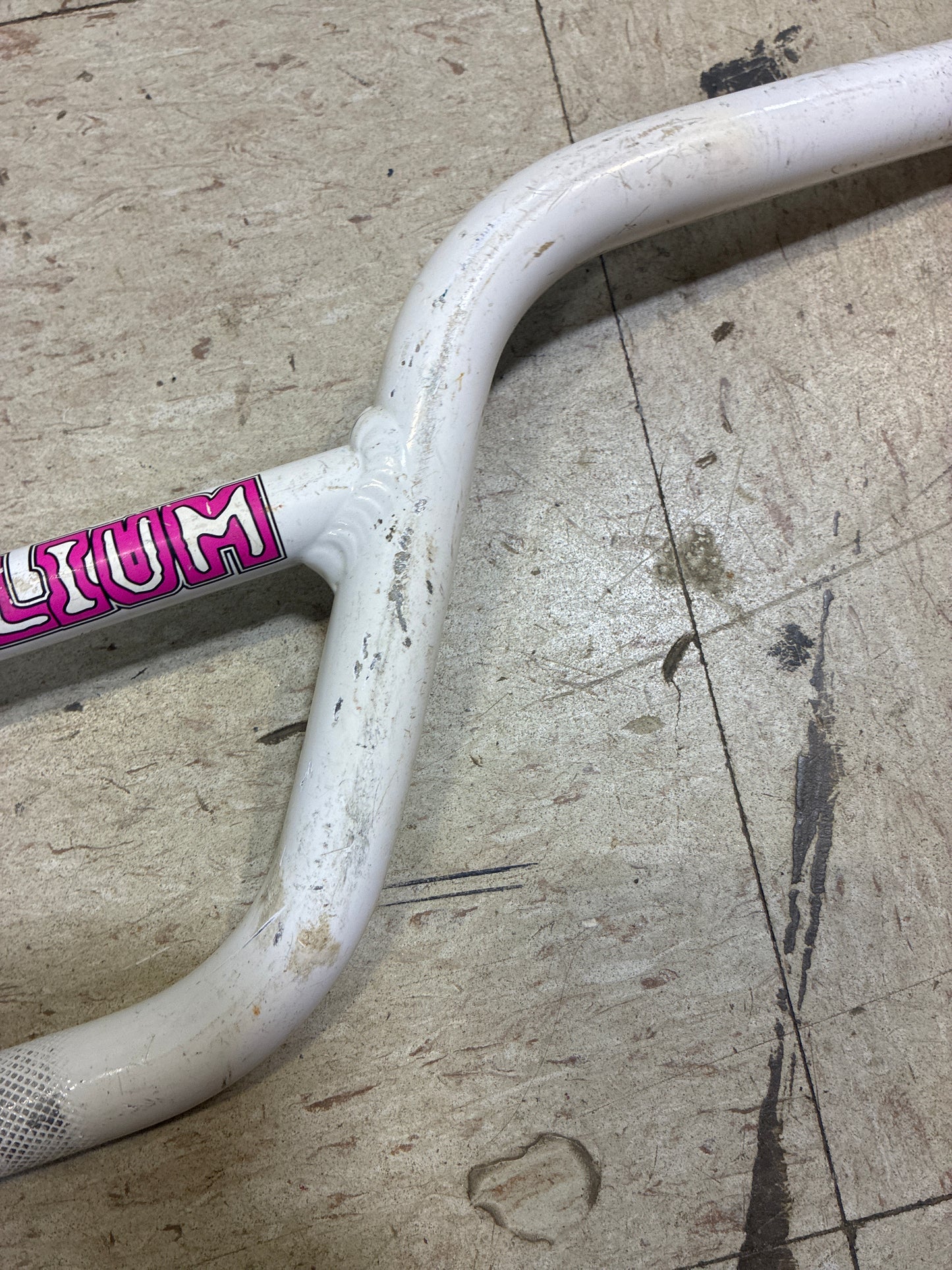 morphine helium 5.5 bars white