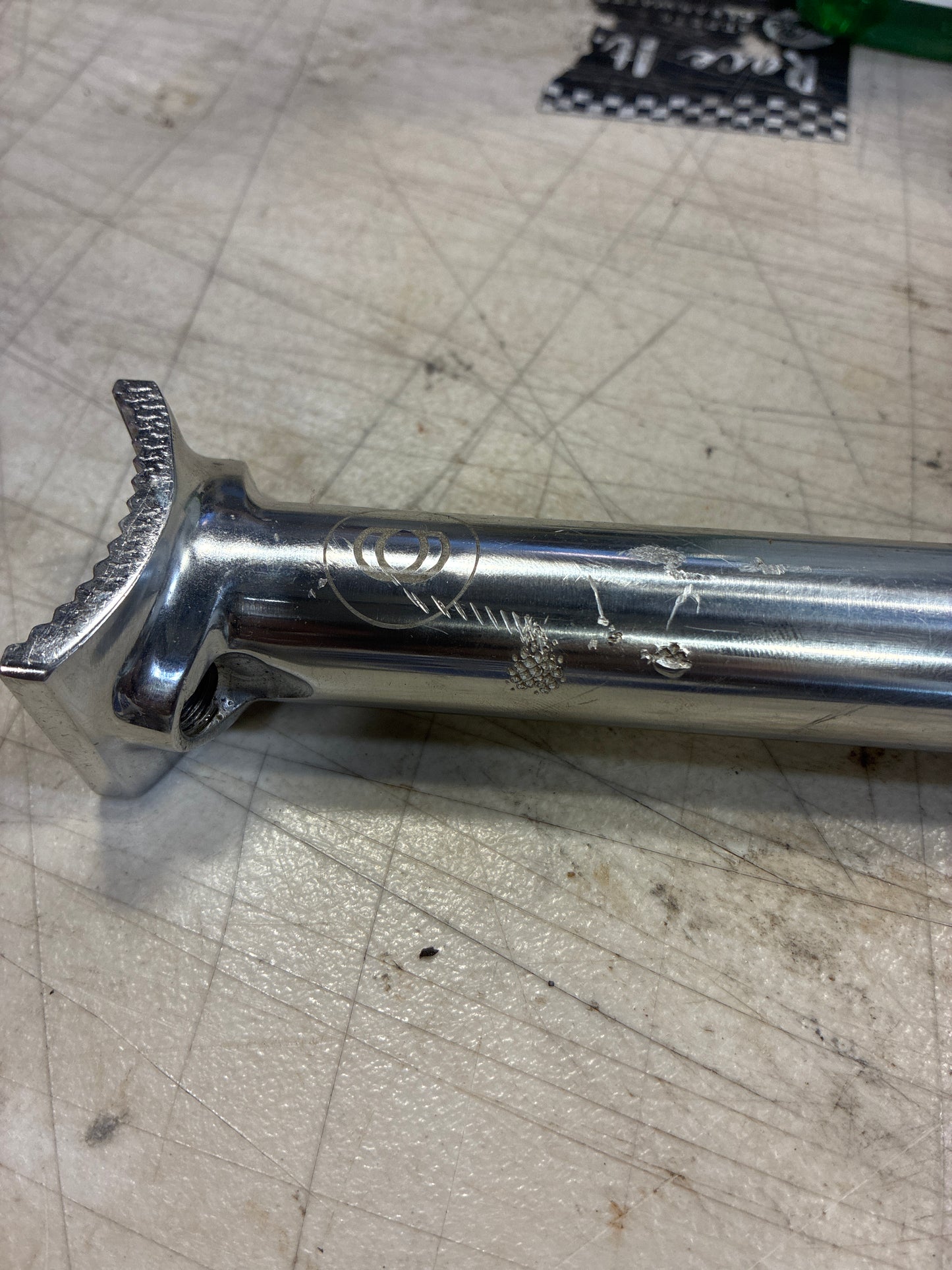 cinema stealth seat post 25.4 polish