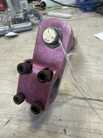 Dkold school quill stem pink
