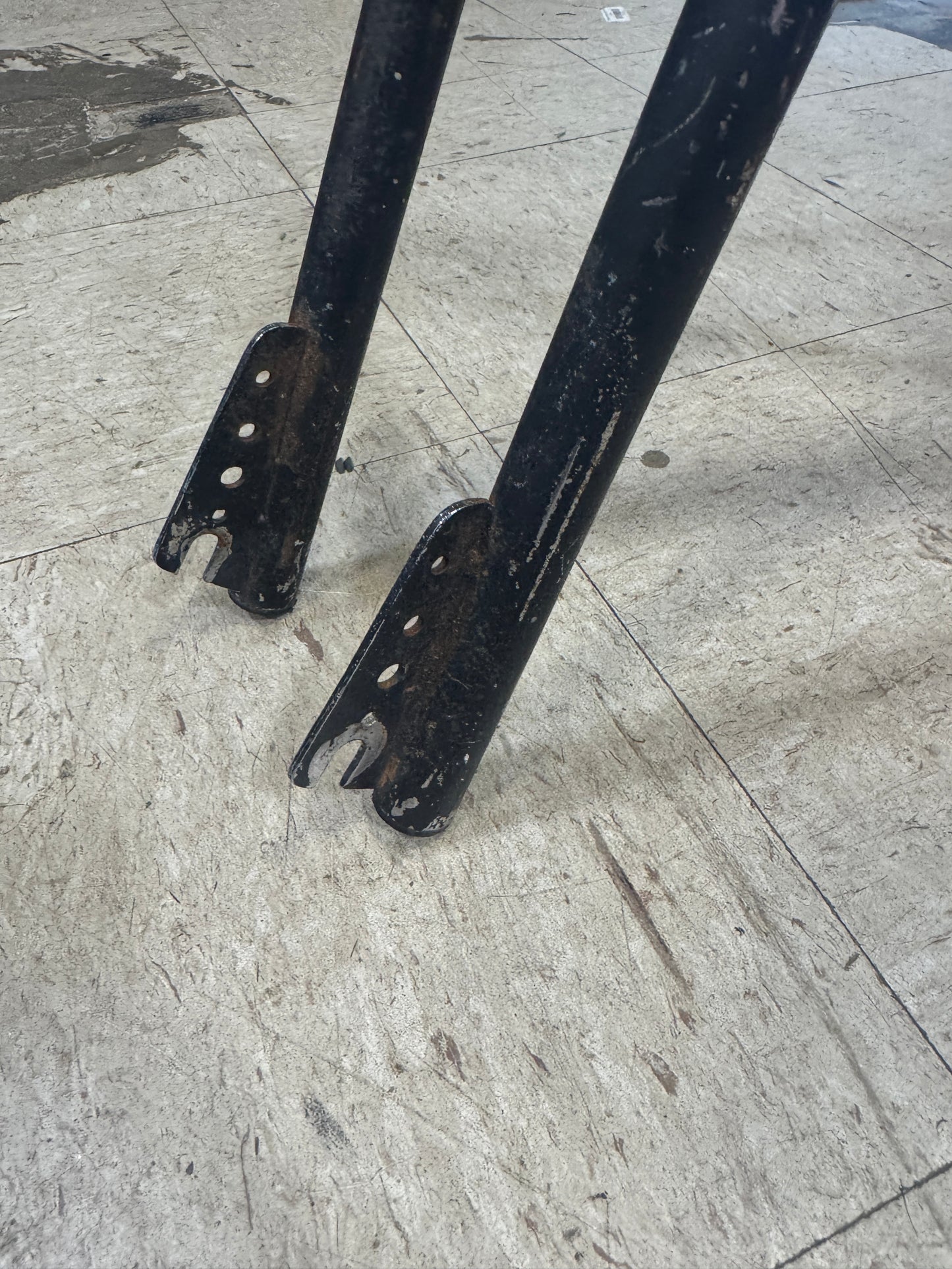 schwinn scrambler painted w/ forks