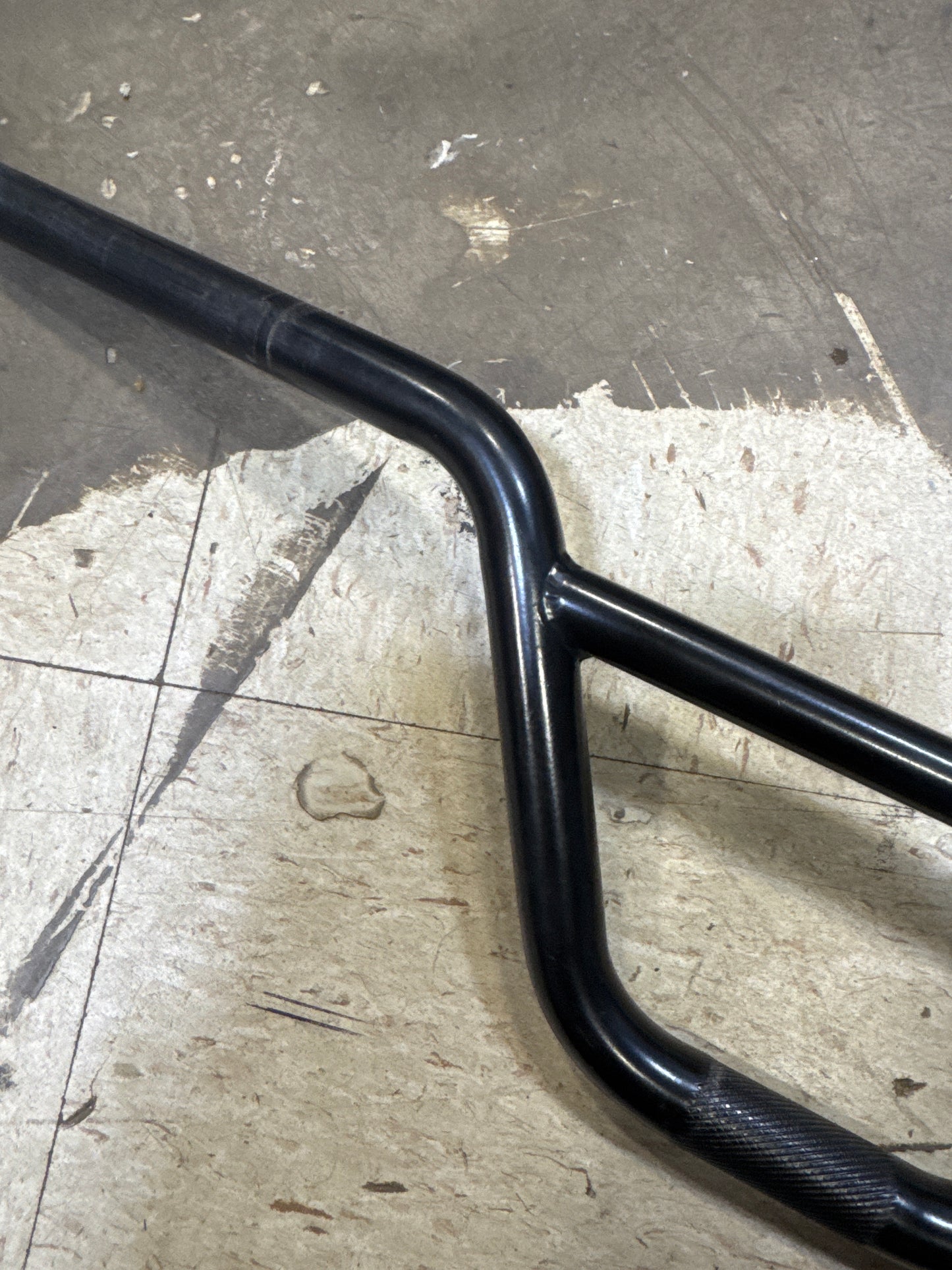 s&m 5.75x27 black cruiser bar