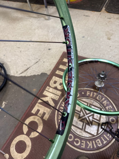 Answer alumilite x anklebiter 20x11/8 wheelset