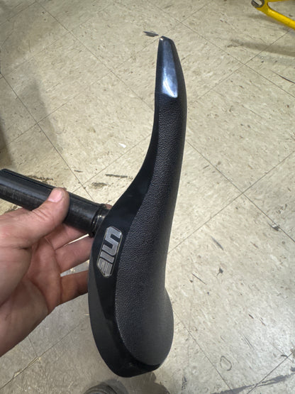 Uni Hammerhead Turbo Pro black seat 13/16 with OG shim NICE