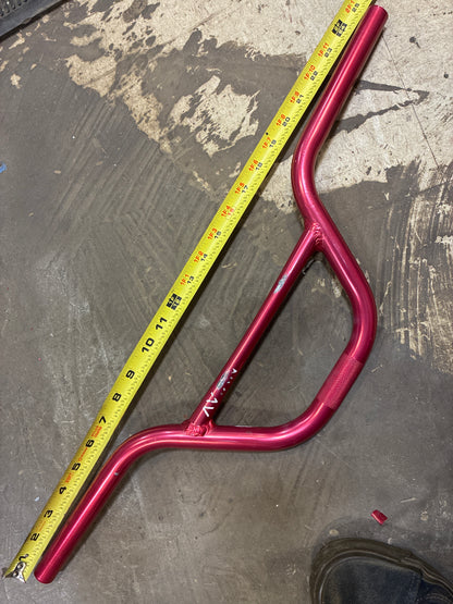 avian 5.5 red race bars