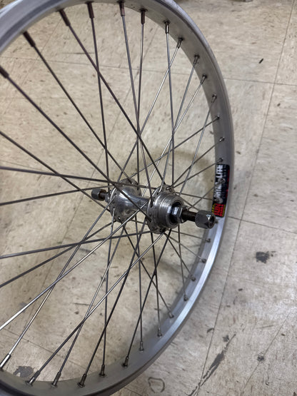Bulletproof 20x1.75 rear wheel silver