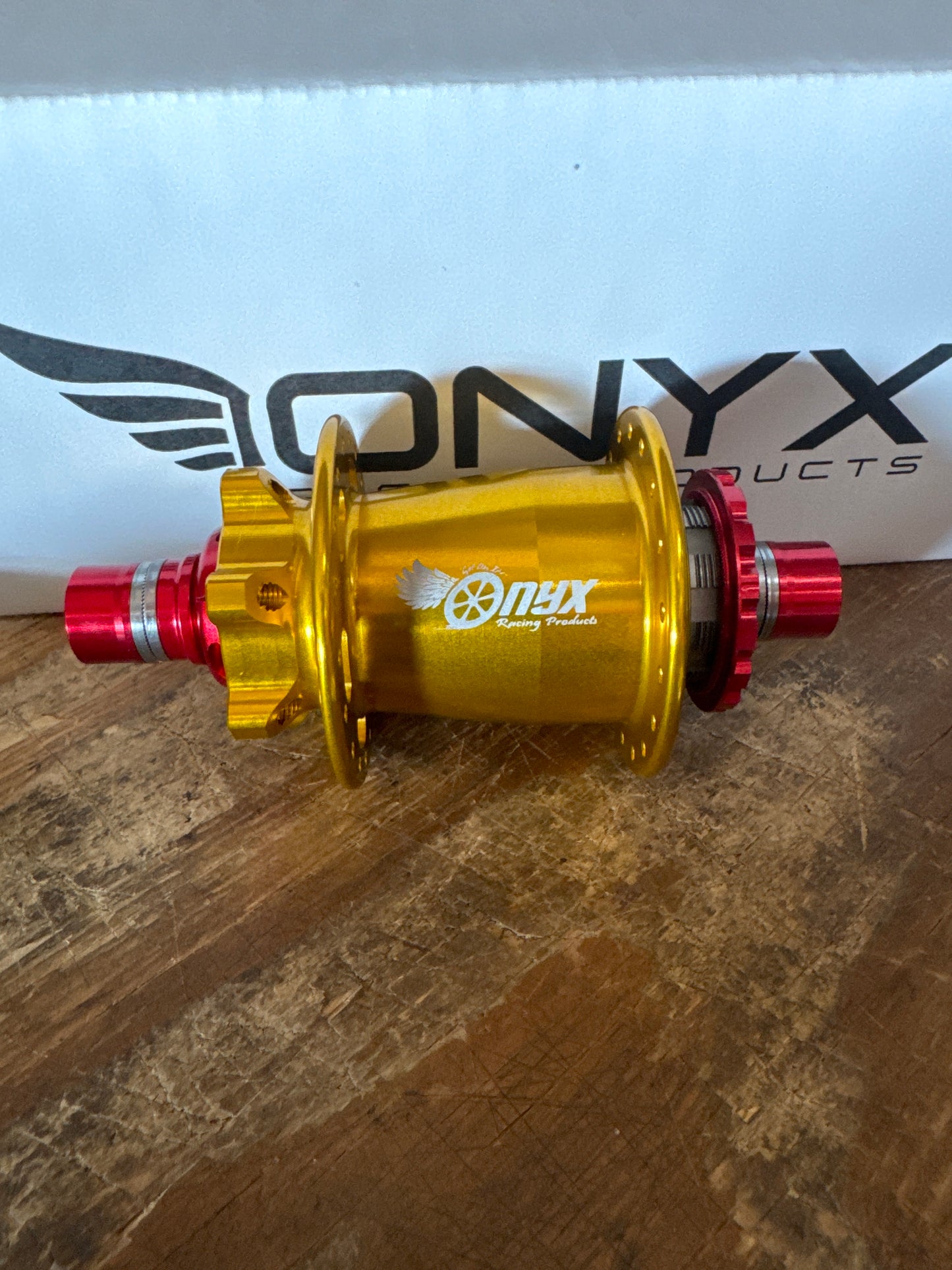 Onyx Hubs Gold