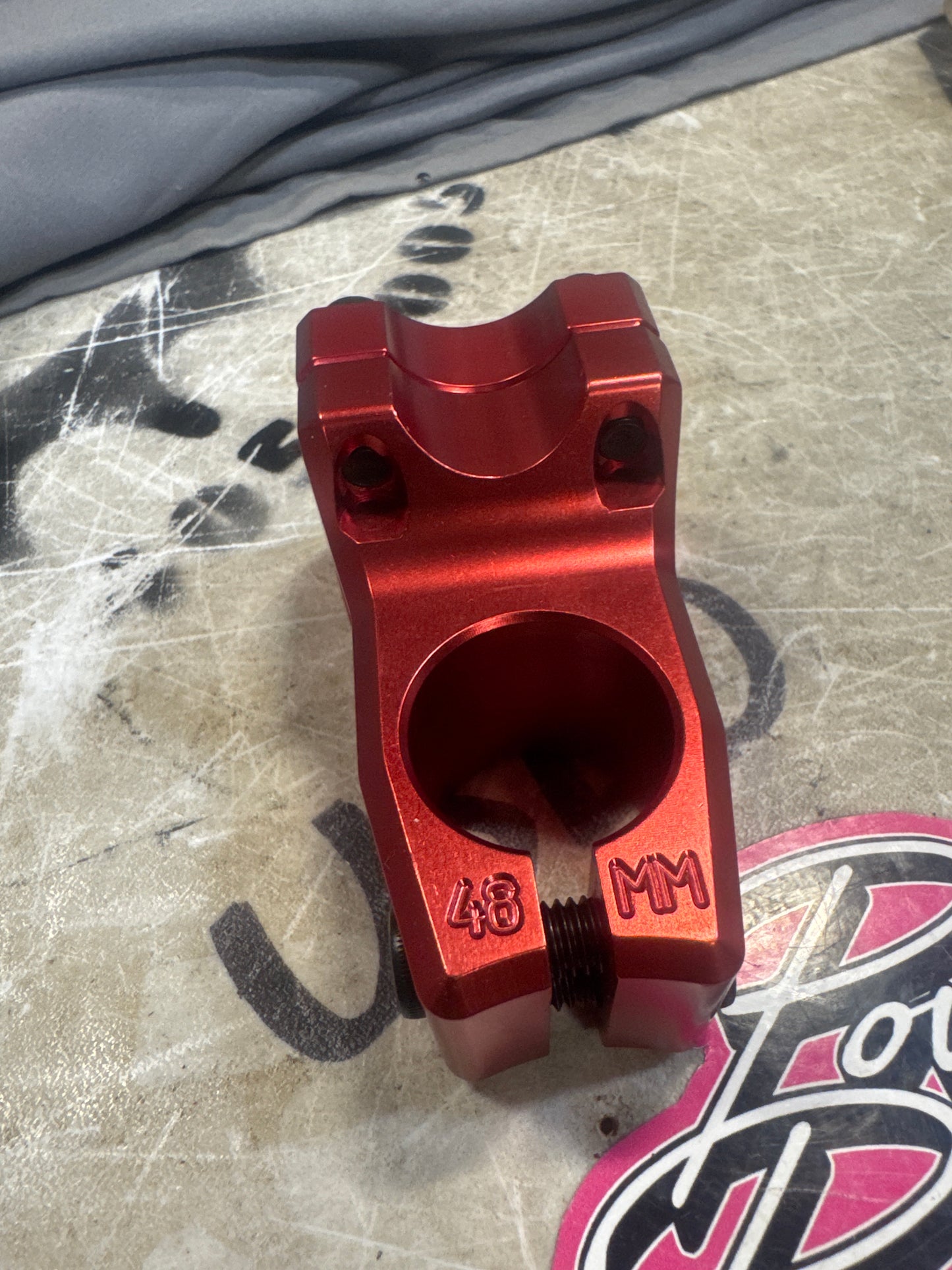 Profile acoustic stem 48m red