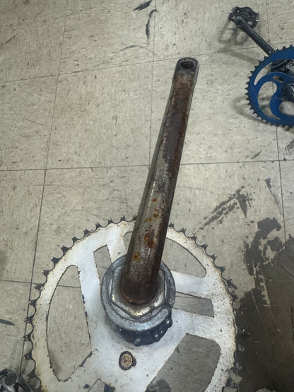Dyno 1pc cranks w/ sprocket