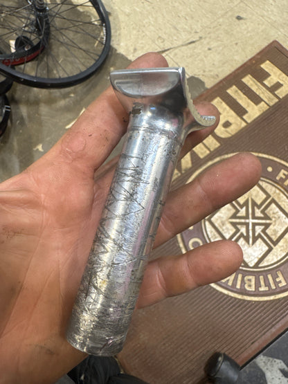 Odyssey pivotal seat post 25.4 silver