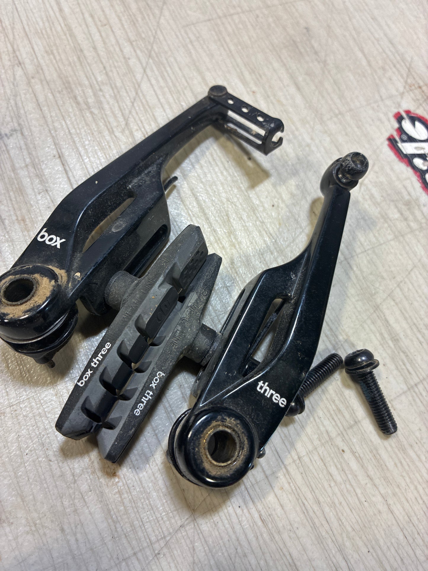 box three pro v brake