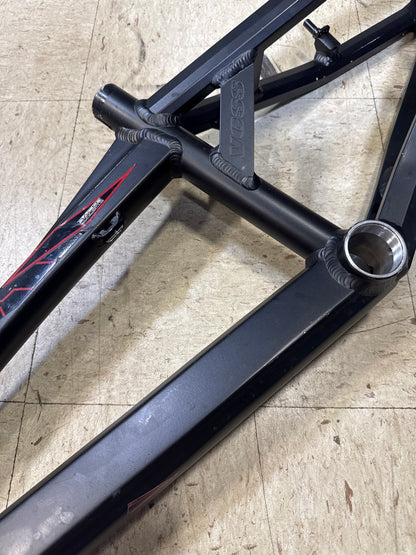 yess pro xxl 21.5tt class frame