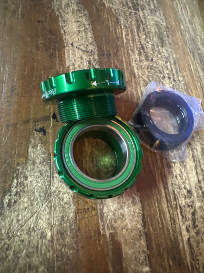 PROFILE RACING BSA 30MM OUTBOARD EURO BOTTOM BRACKET
