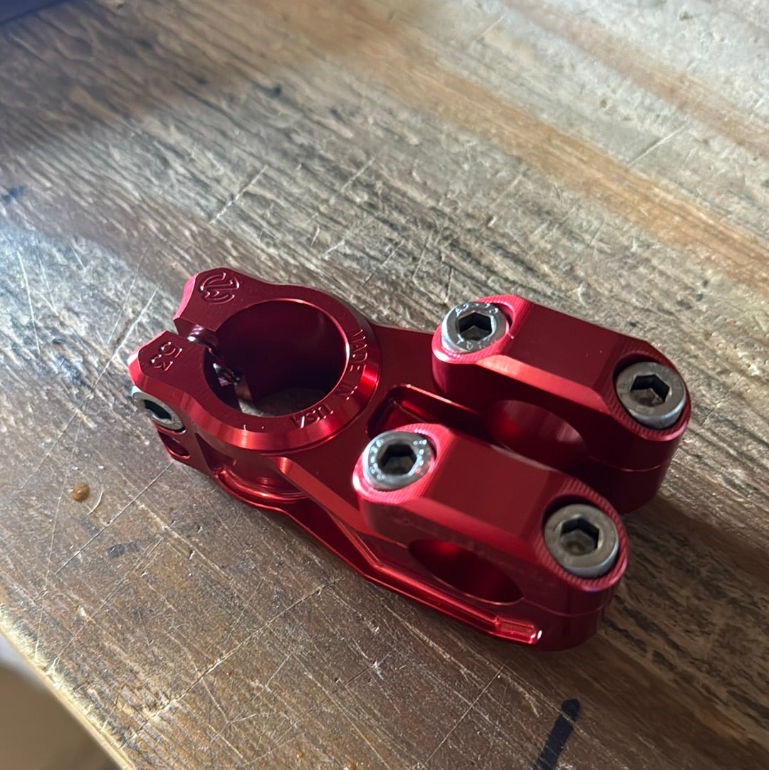 JW Race Stem