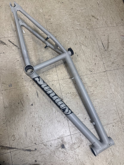 sunday primer 20.75 frame