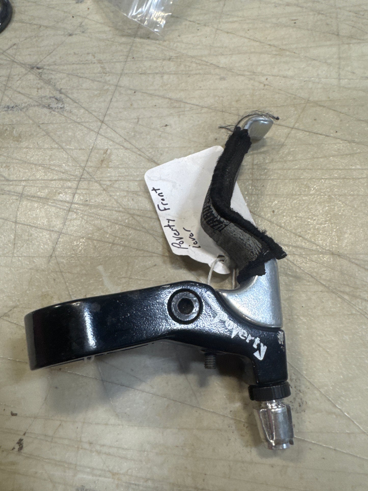 Poverty brake lever left