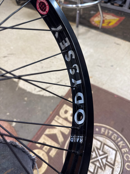 Cinema x hazard rear wheel rhd