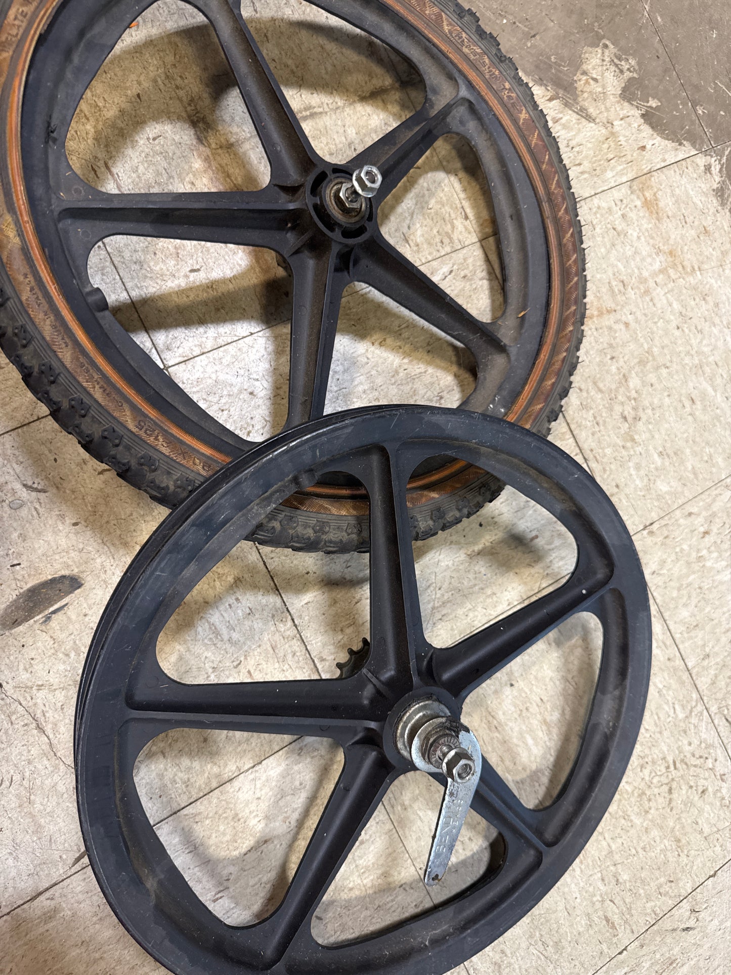 Skyway tuff 1 wheelset
