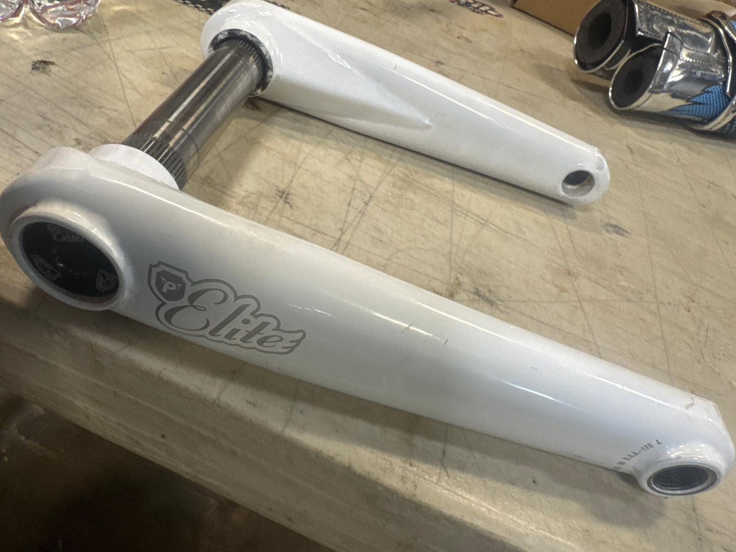 Profile elite cranks 175mm white