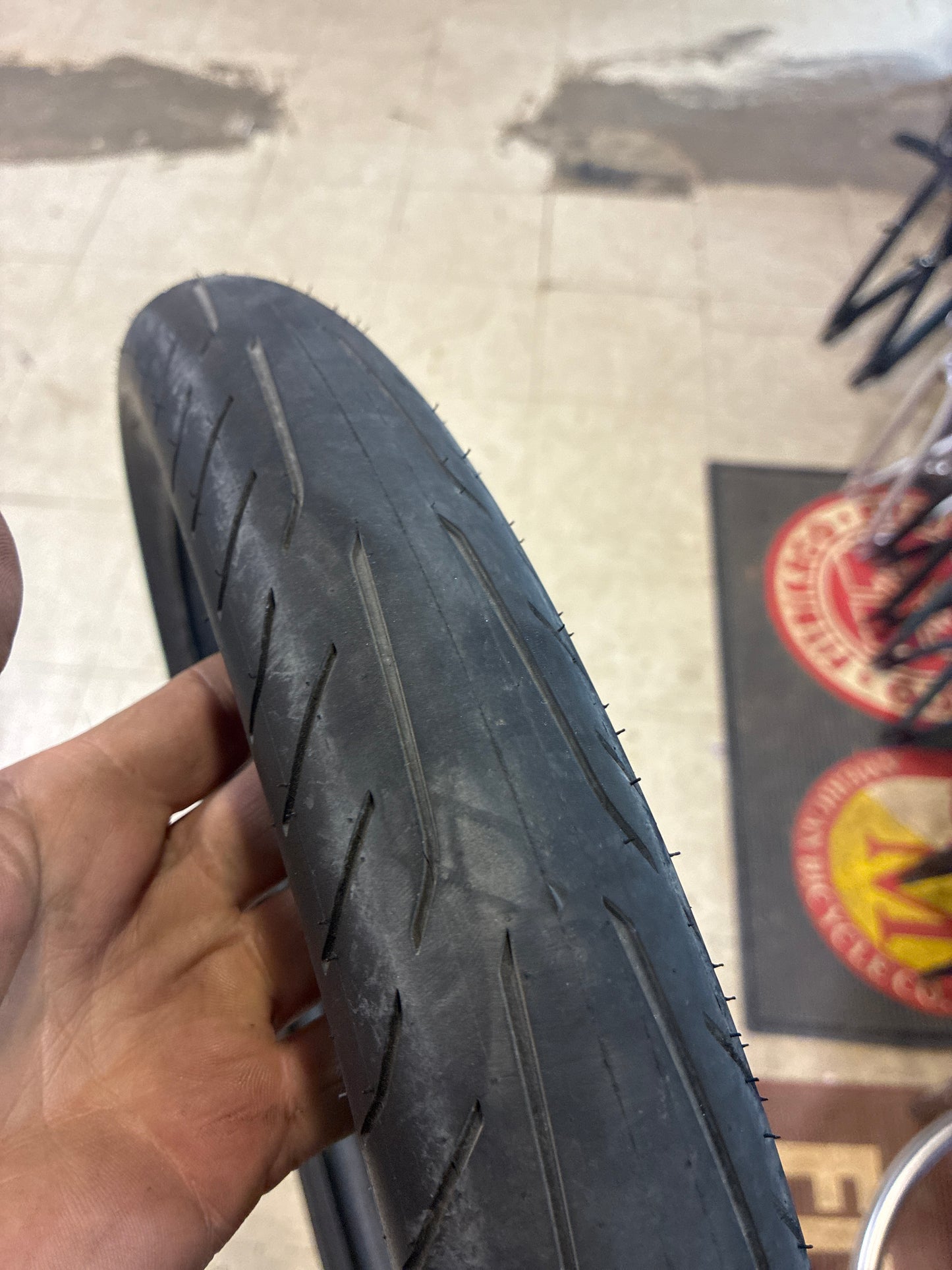 we the people stickin 20x2.30 tire