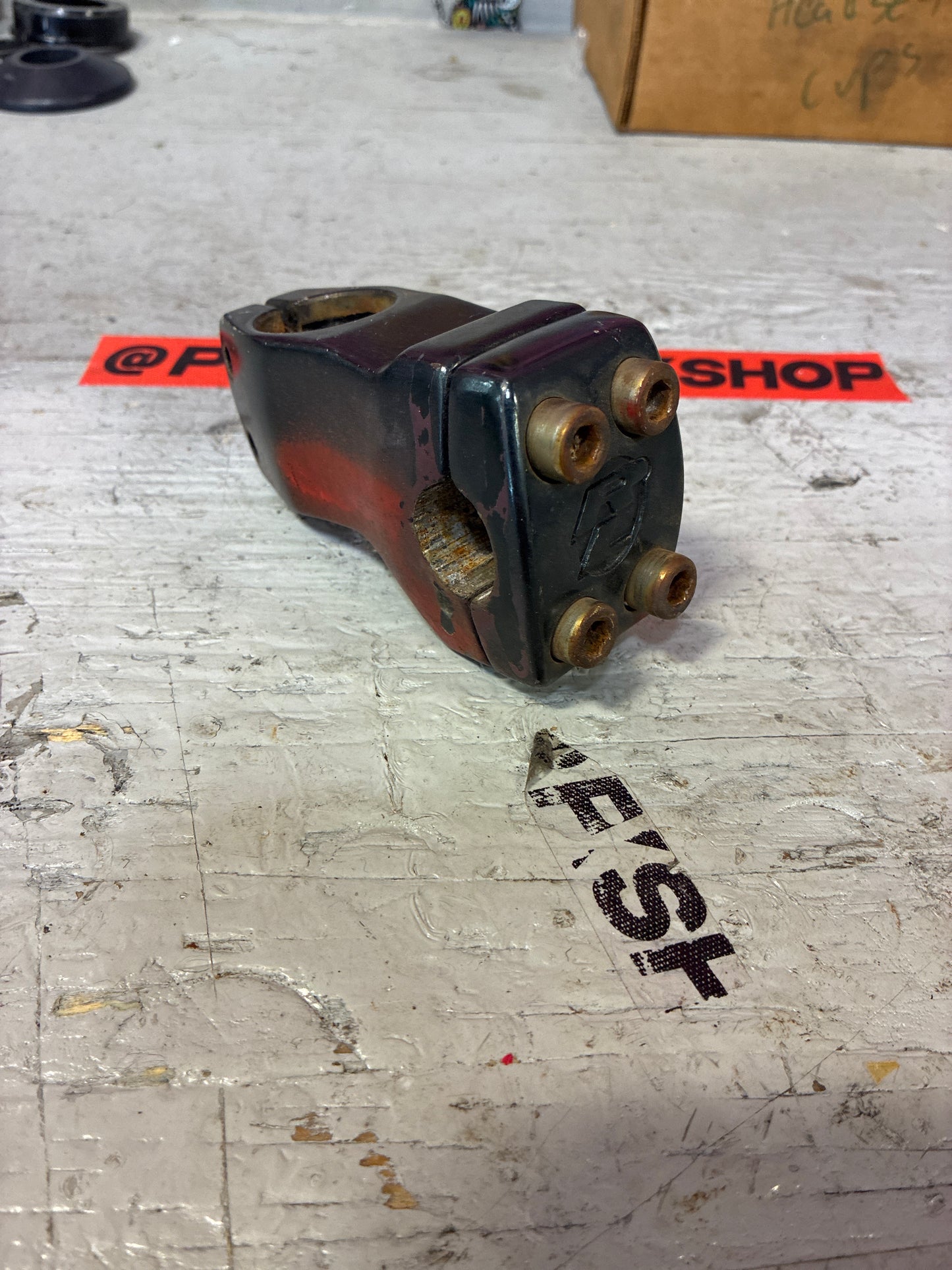 Redline stem