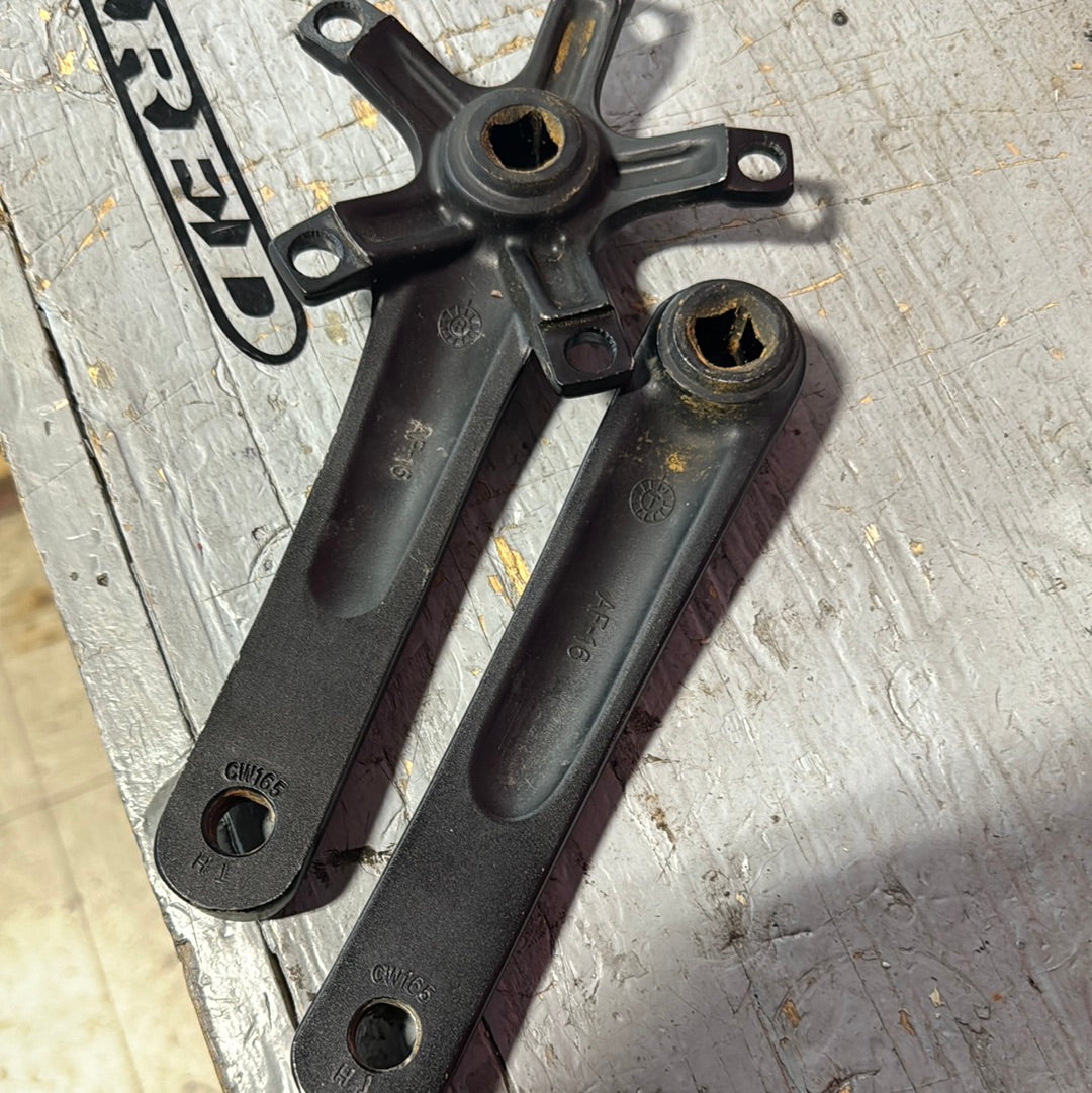 Square tapered 165mm crank arms