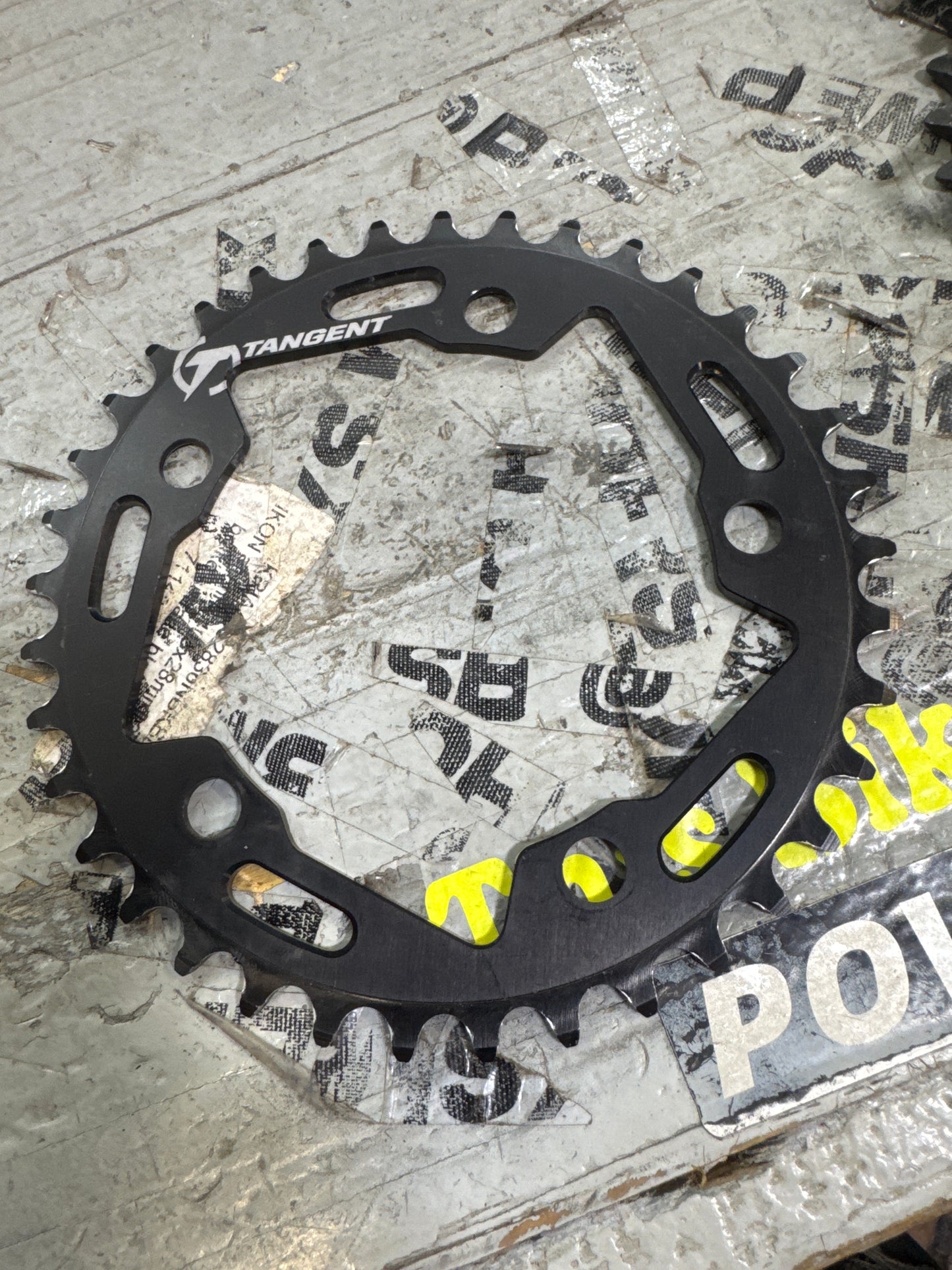 Tangent sprocket black 5bolt 37t