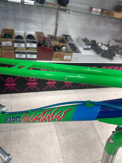 Haro master 24” lineage complete bmx green