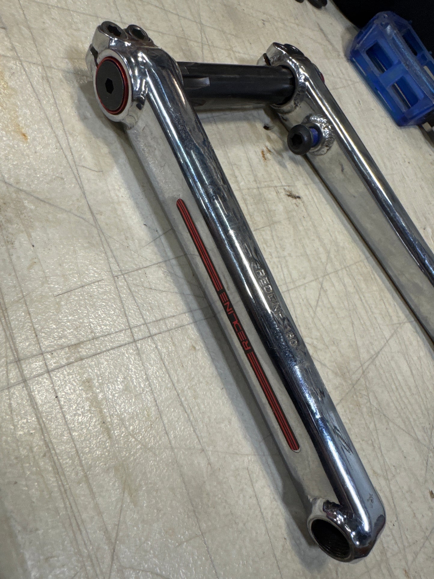 Redline flight 180mm chrome