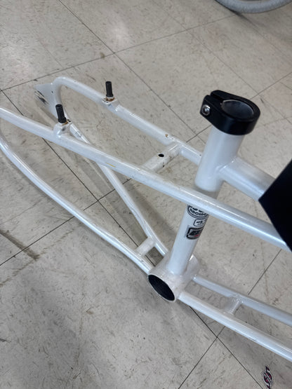 Se bikes quadangle 24” cruiser frame & fork