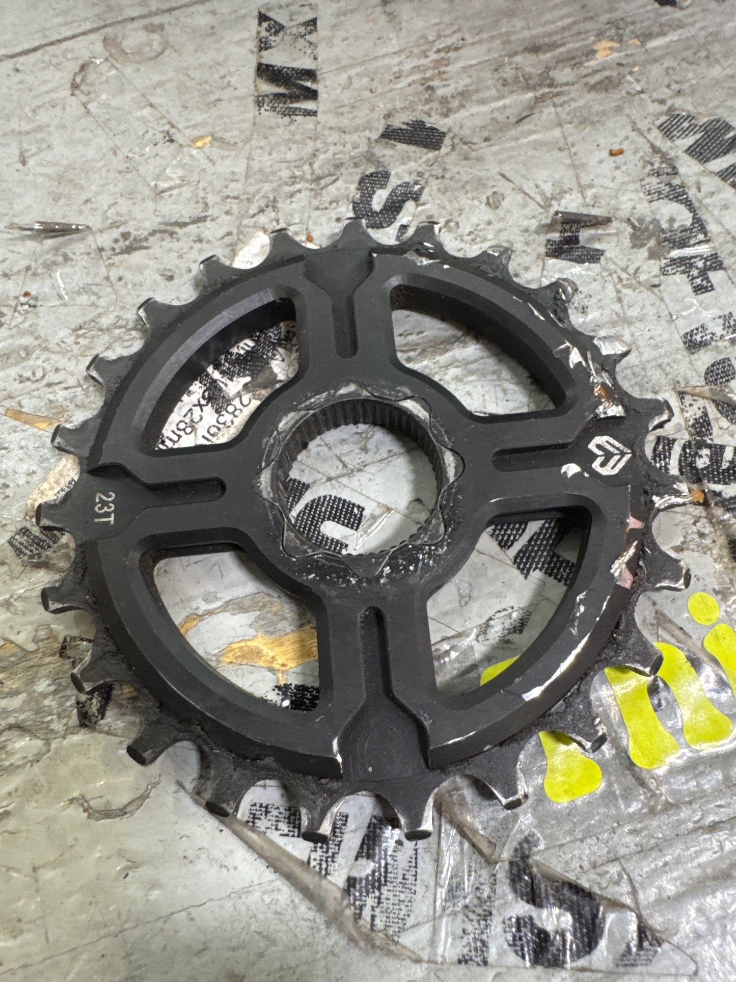 Eclat 23t 24m spline sprocket