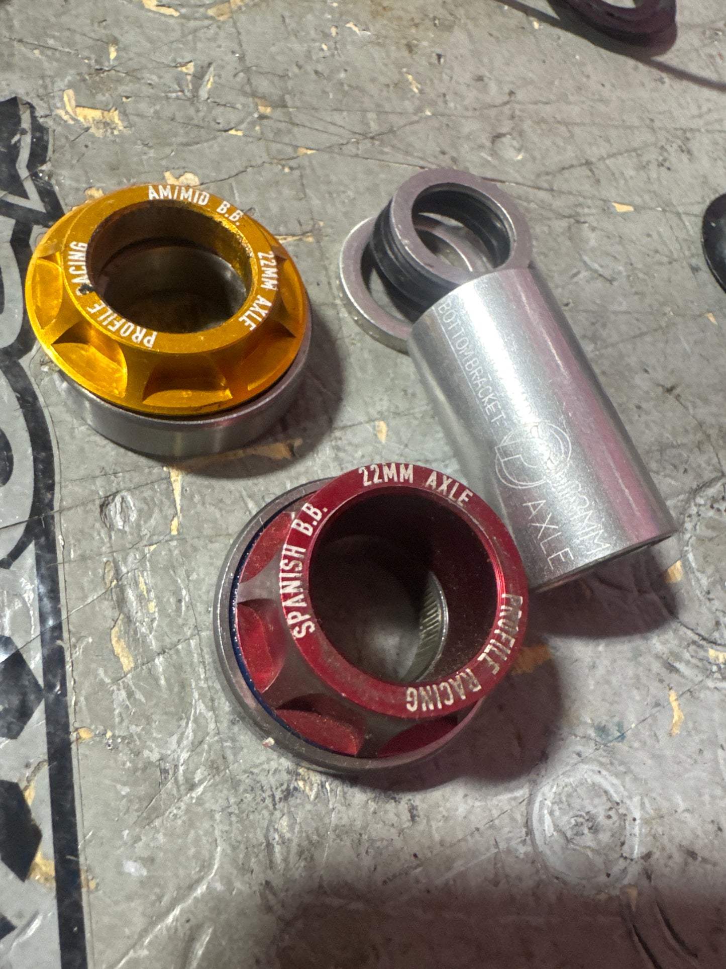 Profile mid 22mm bottom bracket