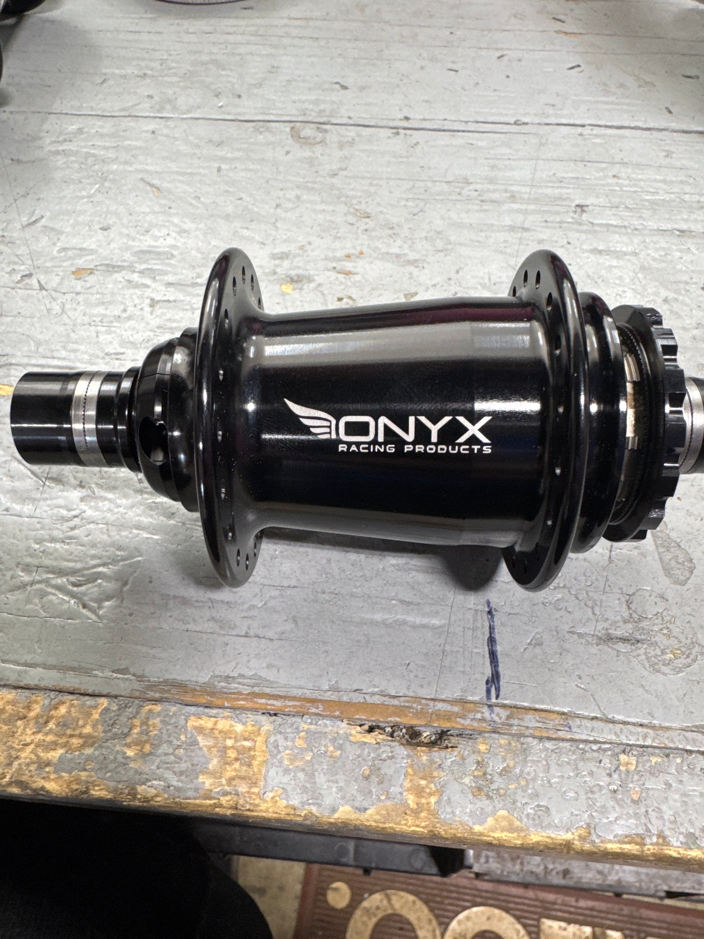 Onyx Hubs Gloss Black