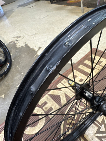 United Oem rear wheel rhd