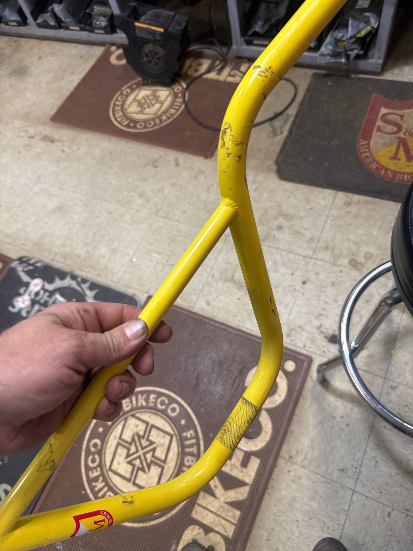 S&m credence 8.7 bars yellow