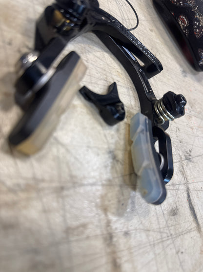 Alienation vice brake