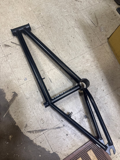 kink curb frame 20tt